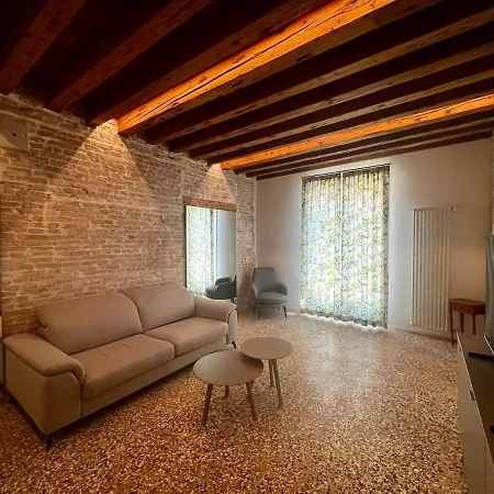 San Matteo Rialto Terrace Daire *