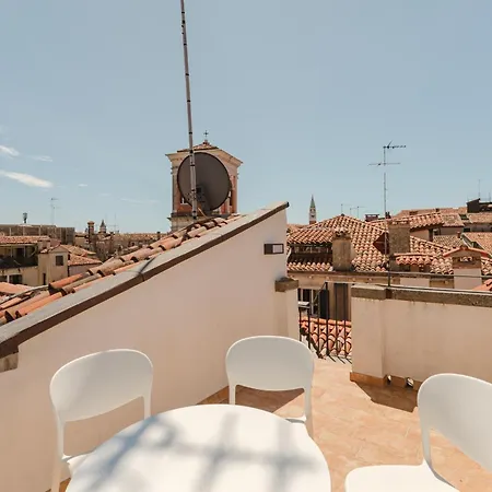 San Matteo Rialto Terrace Daire