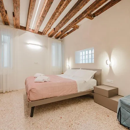 San Matteo Rialto Terrace *
