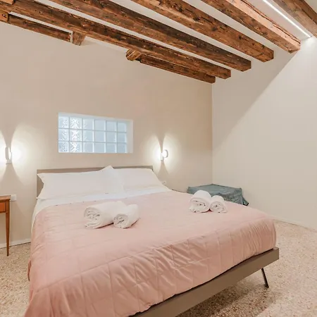 San Matteo Rialto Terrace Venice