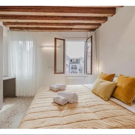 San Matteo Rialto Terrace Apartmán Benátky